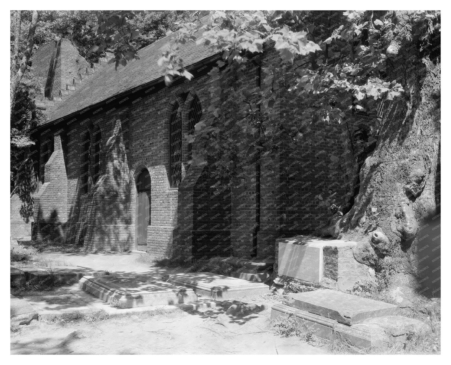 Old Church Tower, Jamestown VA, 1639-1907 History