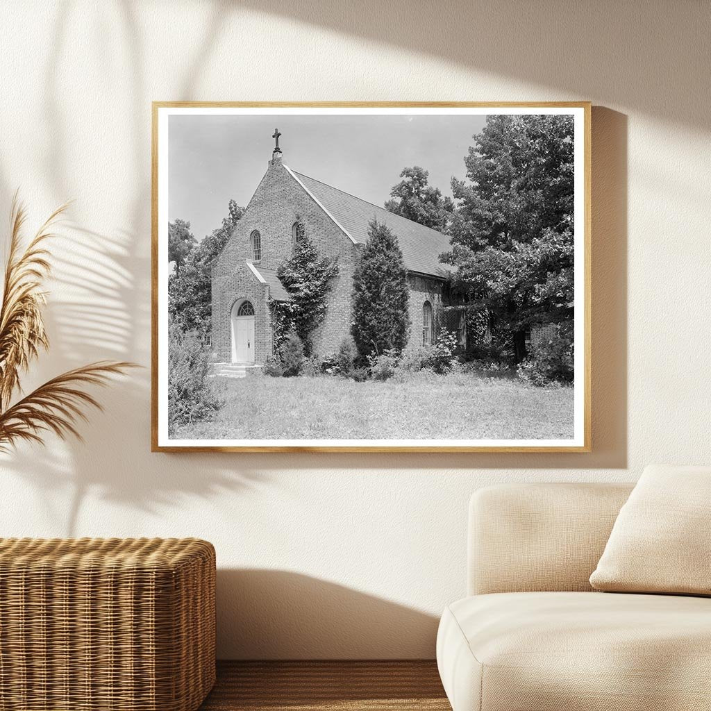 1736 Church in Norfolk, VA: A Historic Snapshot from 1930