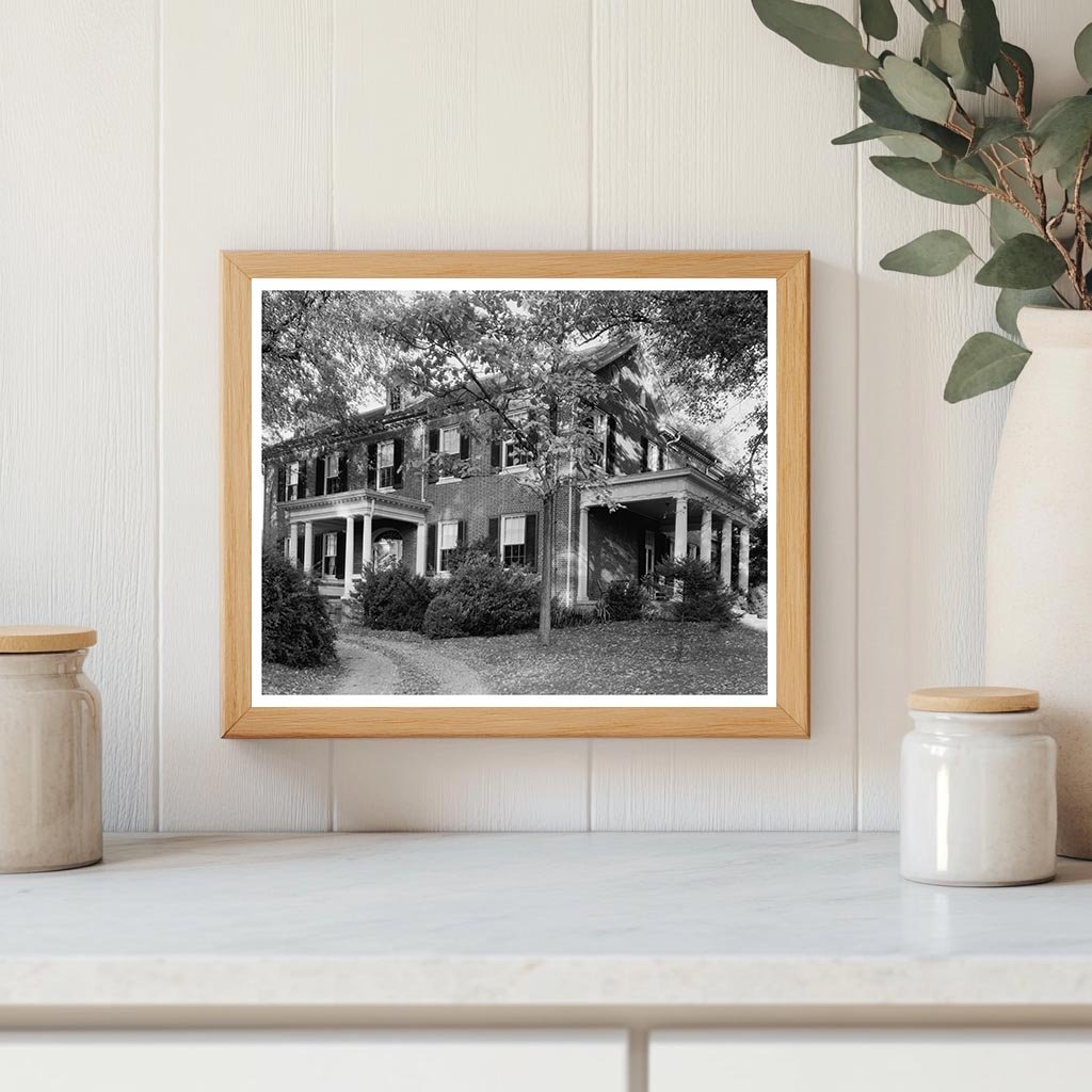 1822 Architectural Photo of Leesburg, Virginia