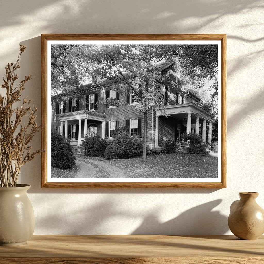 1822 Architectural Photo of Leesburg, Virginia