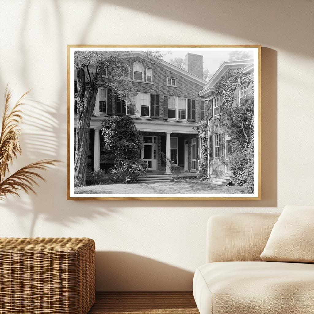 Historic Building in Leesburg, VA - 1822 Architecture