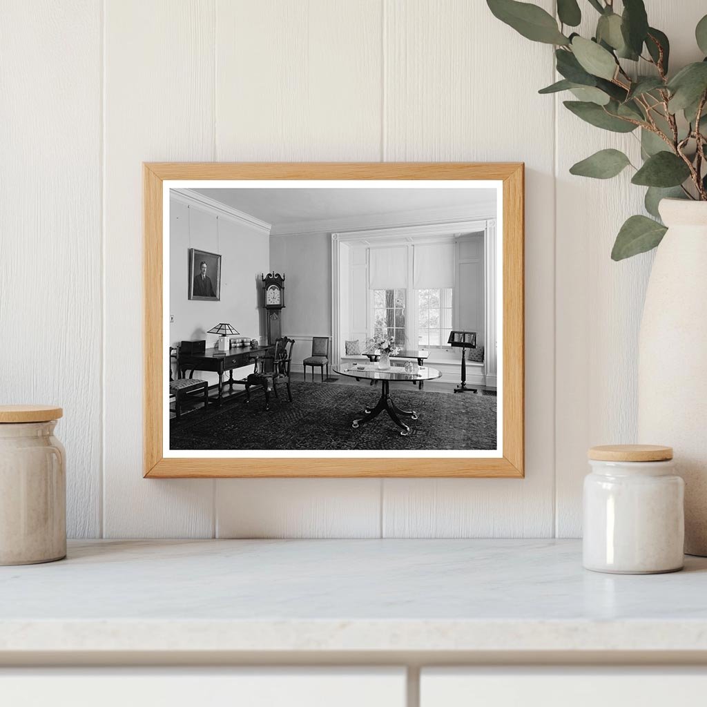 1822 Structure in Leesburg, VA: Vintage Architecture Photo