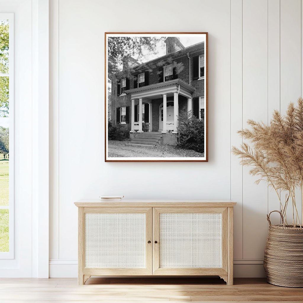 1822 Structure in Leesburg, Virginia - Historic Architecture