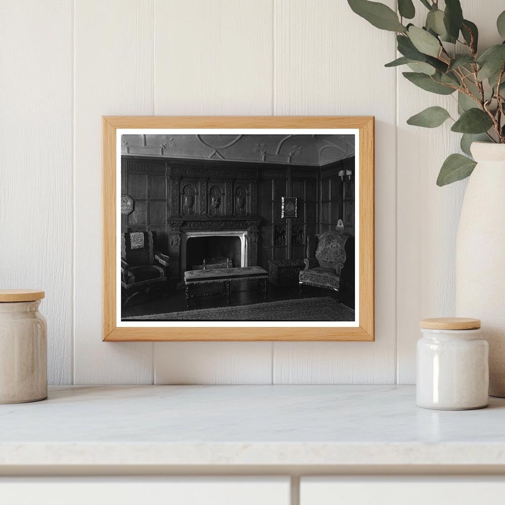 Richmond, VA 20th-Century Architectural Interior Photo