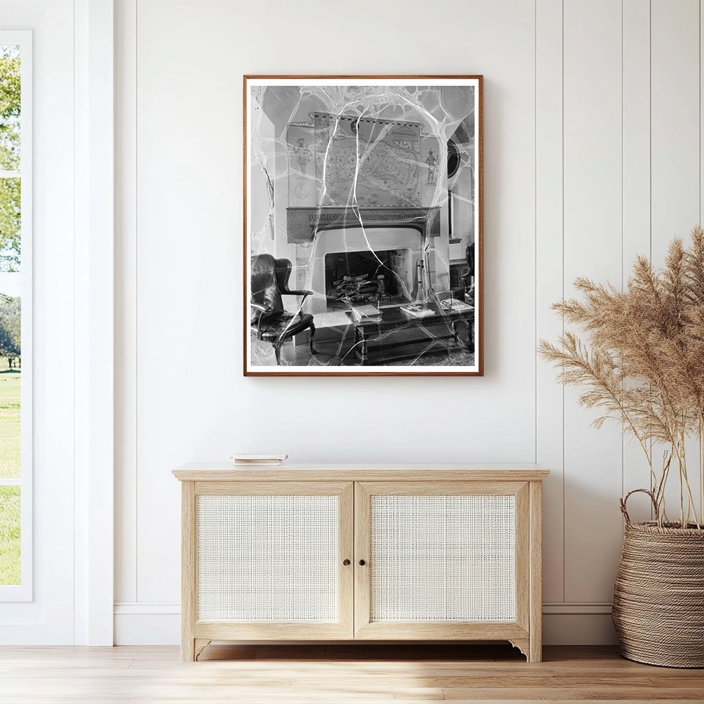 Vintage Richmond Interior, Henrico County, VA 20th Century