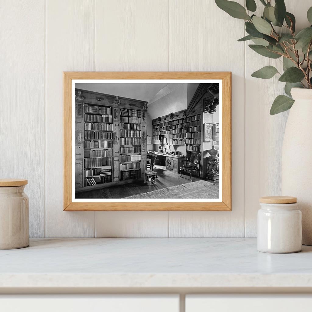 Richmond VA Library Interior, 1933-1940 Historical Photo