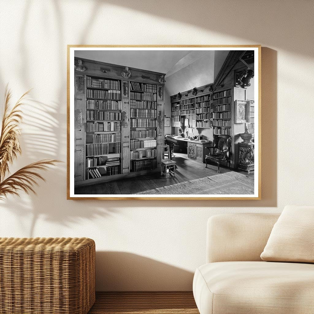 Richmond VA Library Interior, 1933-1940 Historical Photo