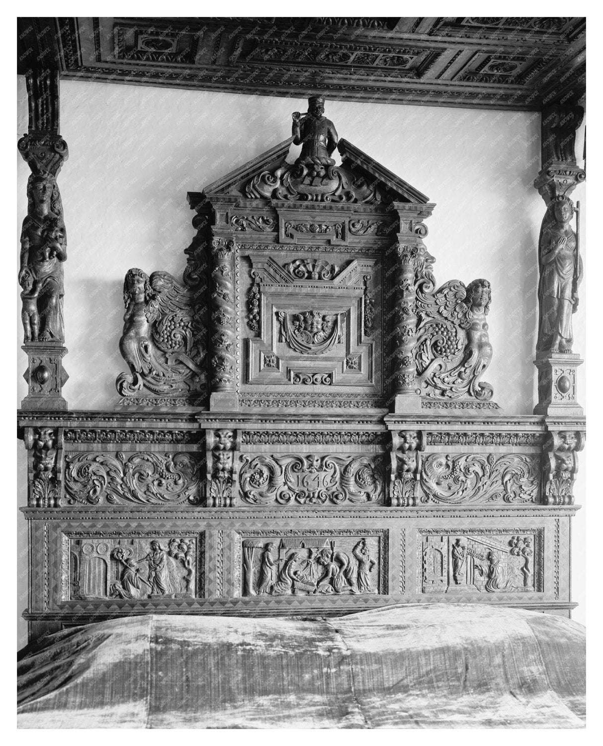 Richmond VA Interior Scene, Early 1900s Vintage Photo