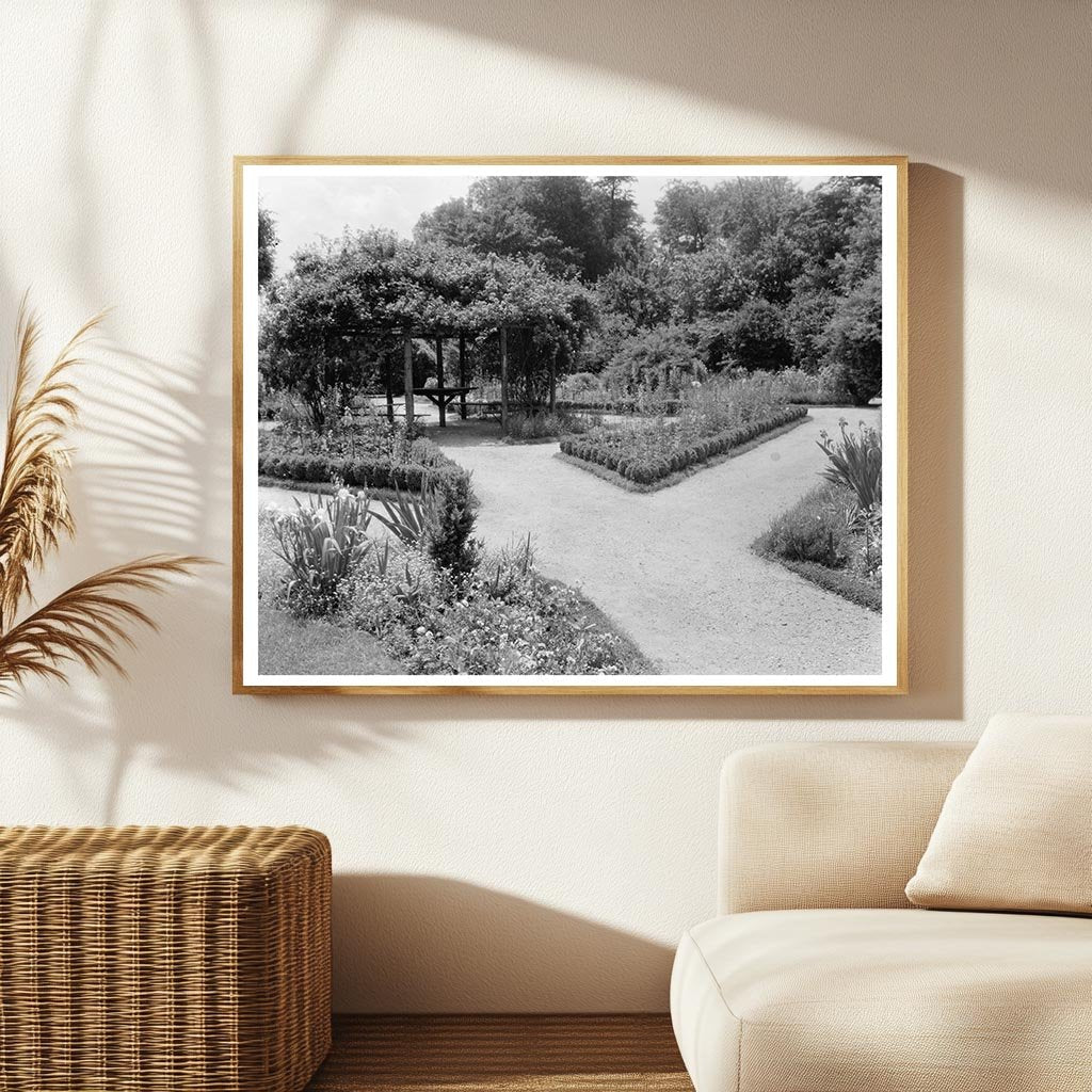 Gazebo in Richmond, Virginia Garden - 20th Century Photo