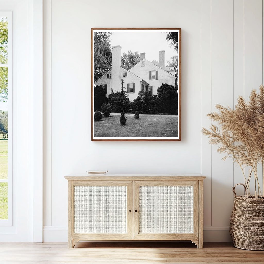 1791 Structure in Richmond, VA: Vintage Architectural Photo
