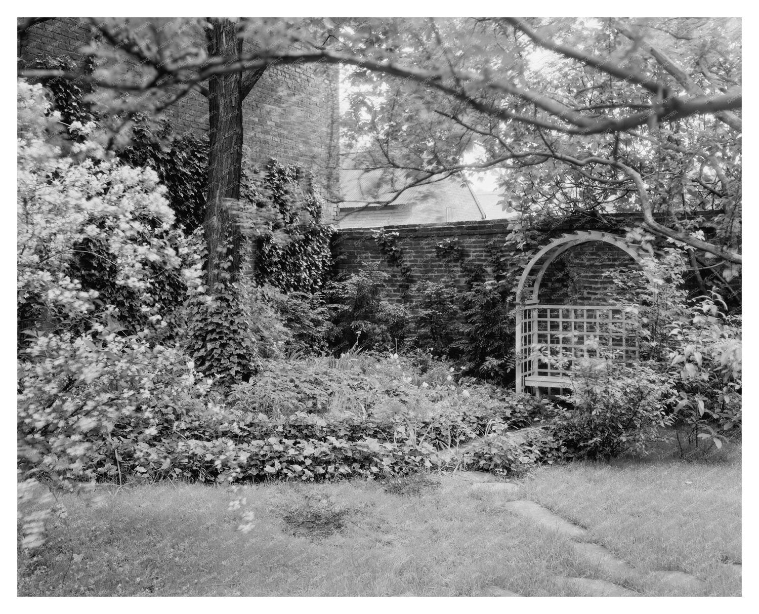 Henrico County Garden Scene, Richmond VA 1900s