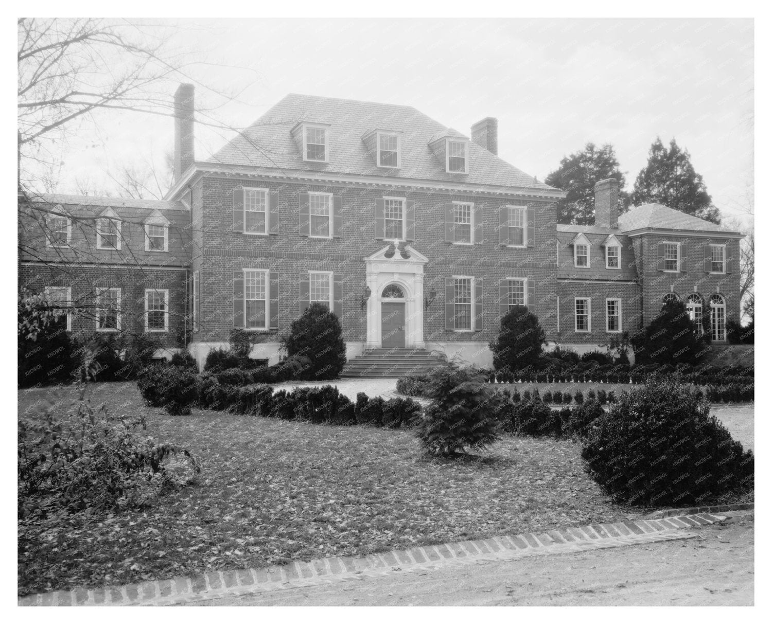 Historic Mansion in Richmond, VA - Early 20th Century