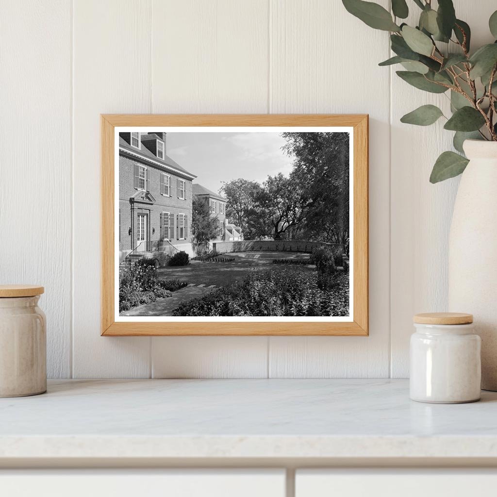 Historic Mansion in Richmond, VA - Early 1900s Photo