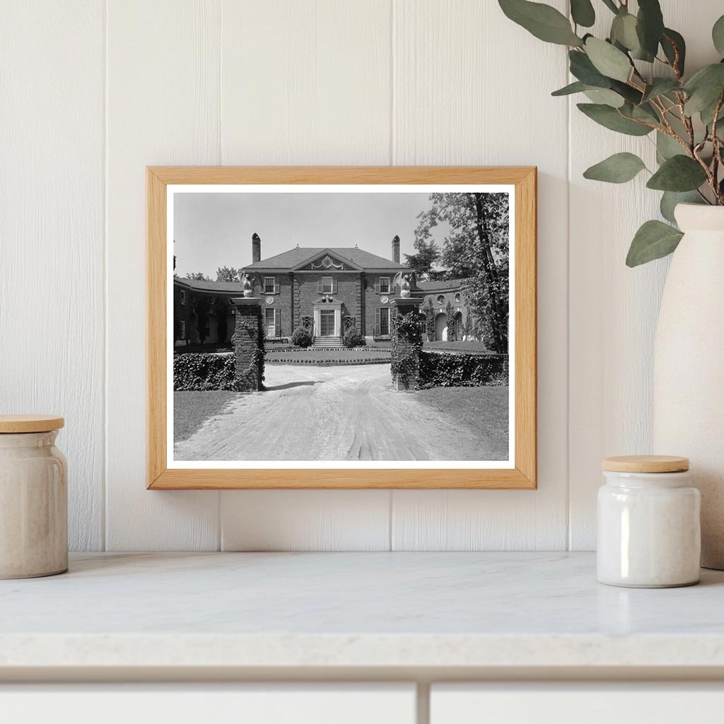 Vintage Mansion in Richmond, VA - 1953 Photo Record