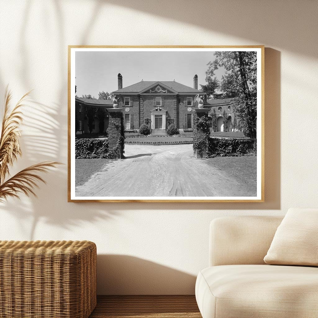 Vintage Mansion in Richmond, VA - 1953 Photo Record