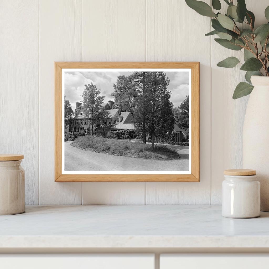 Vintage Residence in Richmond, VA - Early 20th Century Image