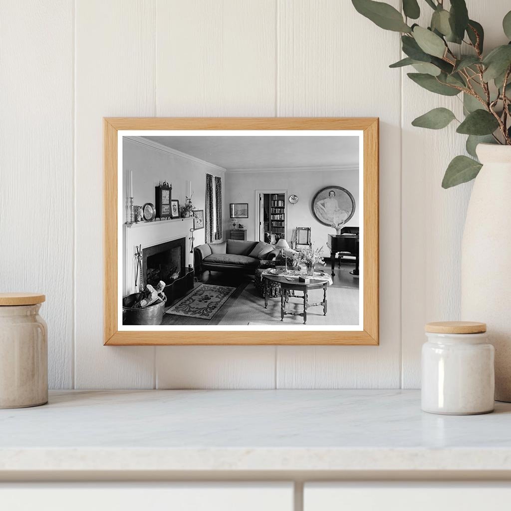 Richmond, VA Interior Scene Photograph, Early 20th Century