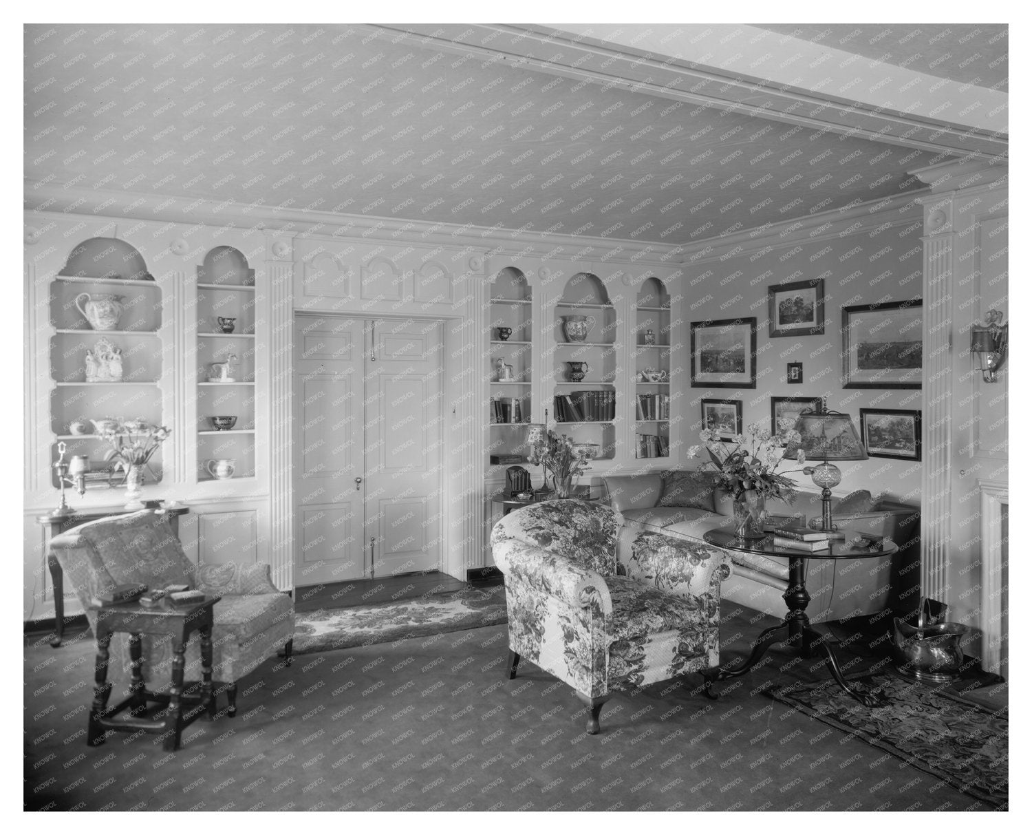 Middleburg VA Interior Scene, Early 1900s Photograph
