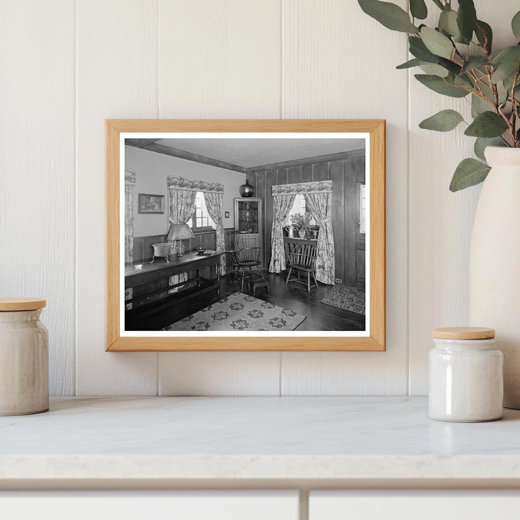 Vintage Interior Photo, Middleburg VA 1910s