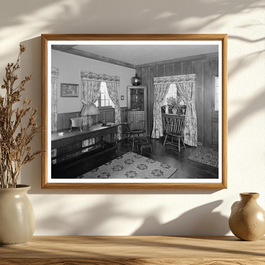 Vintage Interior Photo, Middleburg VA 1910s