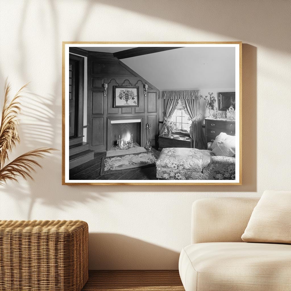 Middleburg, VA Early 20th Century Interior Photograph