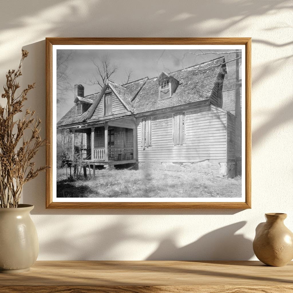 Old Farmhouse, Mecklenburg County, Virginia, 20th Century