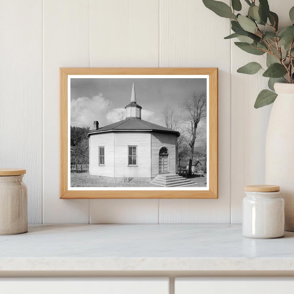 Octagonal Building in Covesville, VA - Early 1900s Photo