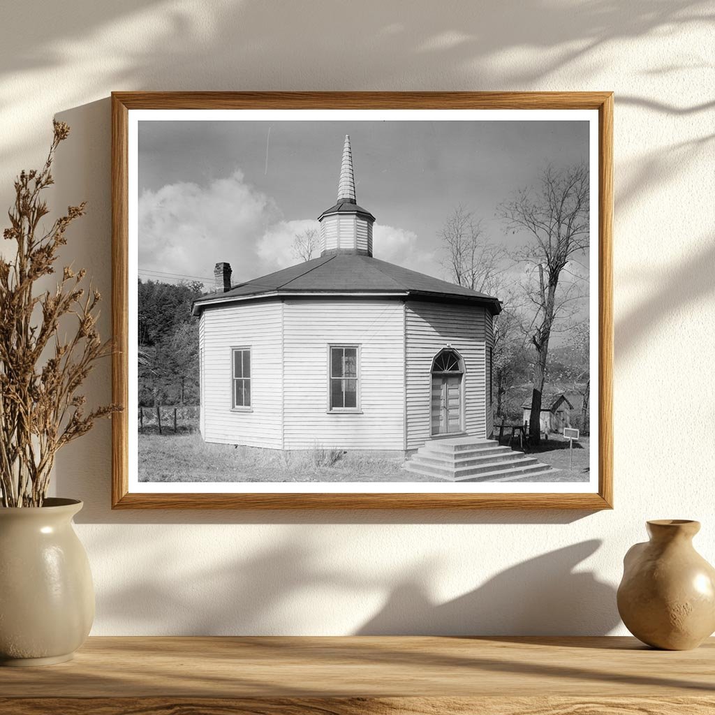 Octagonal Building in Covesville, VA - Early 1900s Photo