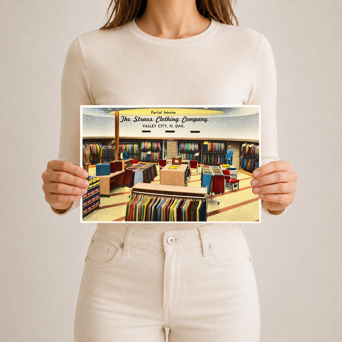 Valley City, ND: The Straus Clothing Company
