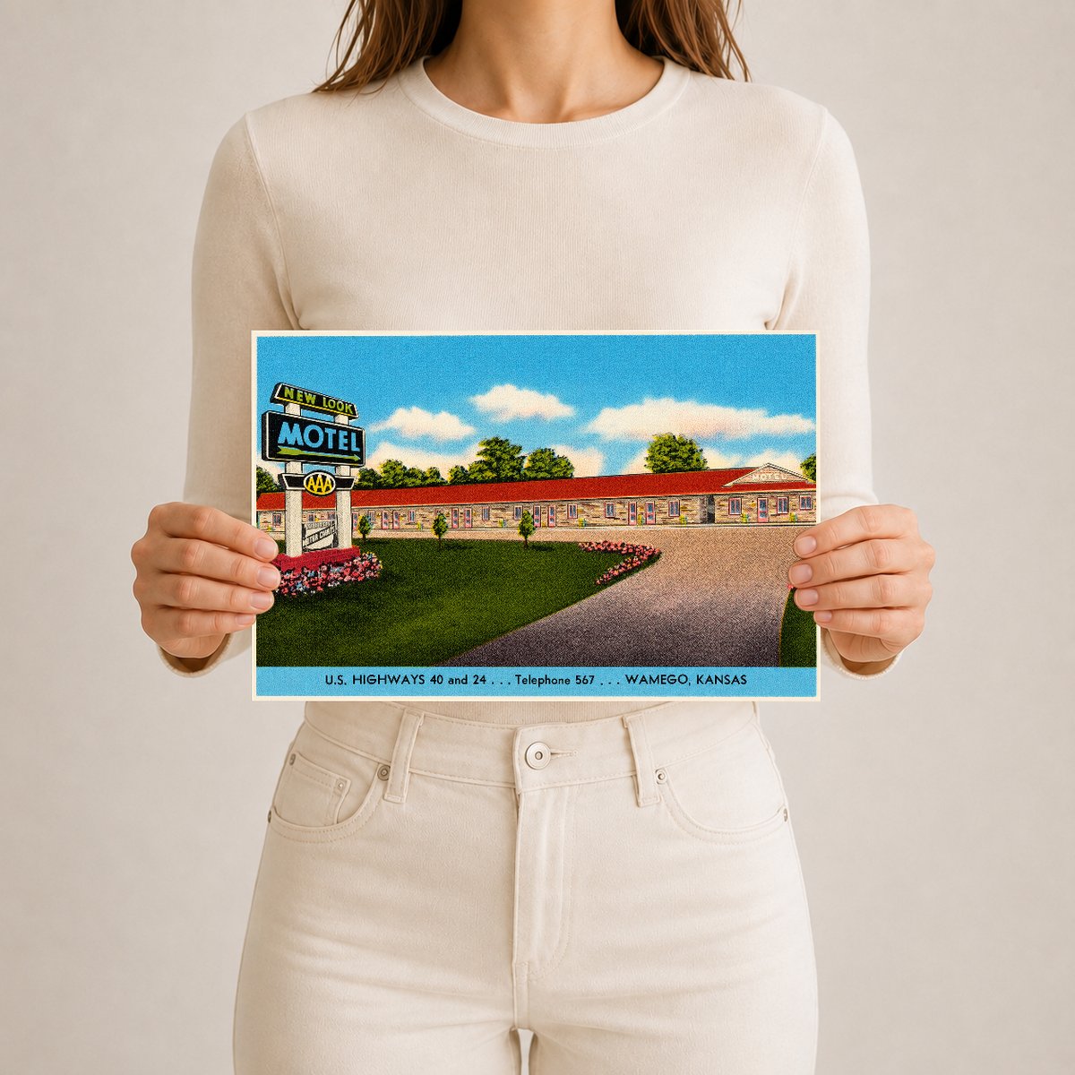 Wamego, KS: New Look Motel, U. S. Highways 40 and 24... Wamego