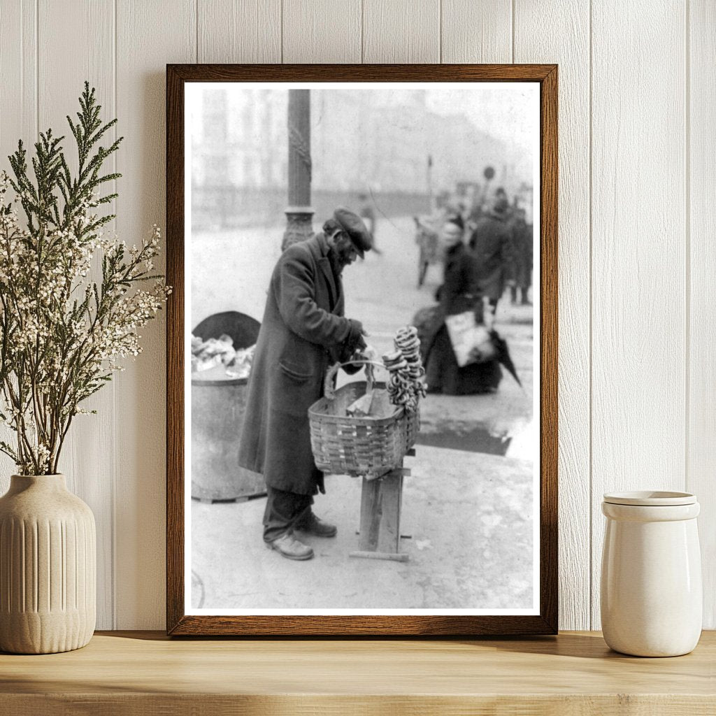 1917 NYC East Side Street Food Vendor in Action