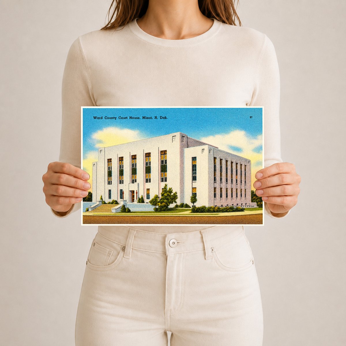 Minot, ND: Ward County Court House