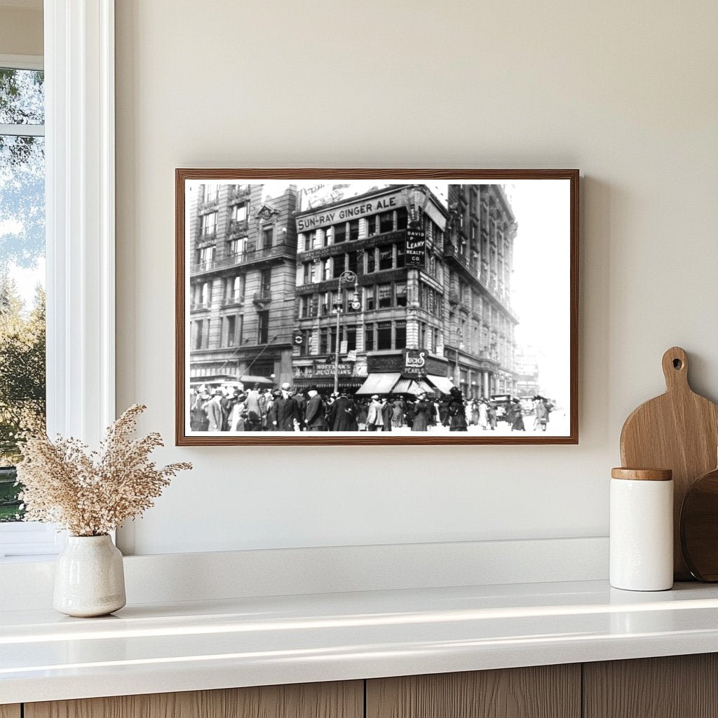 Historic NYC: The Million Dollar Corner, 1911