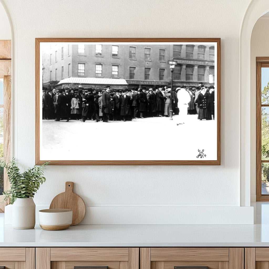 Aftermath of Triangle Shirtwaist Fire: Mourning Crowds