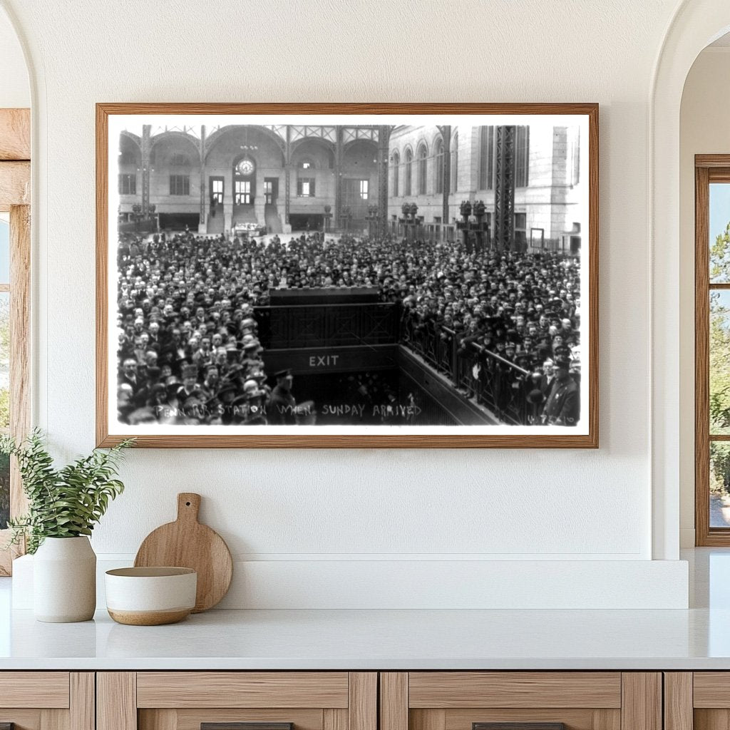 Sunday Serenity: 1917 Bustle at Penn Station NYC