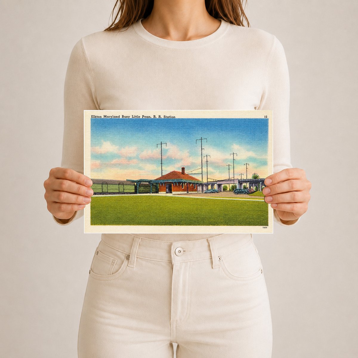 Elkton Maryland busy little Penn. R. R. Station — Vintage Maryland Postcard