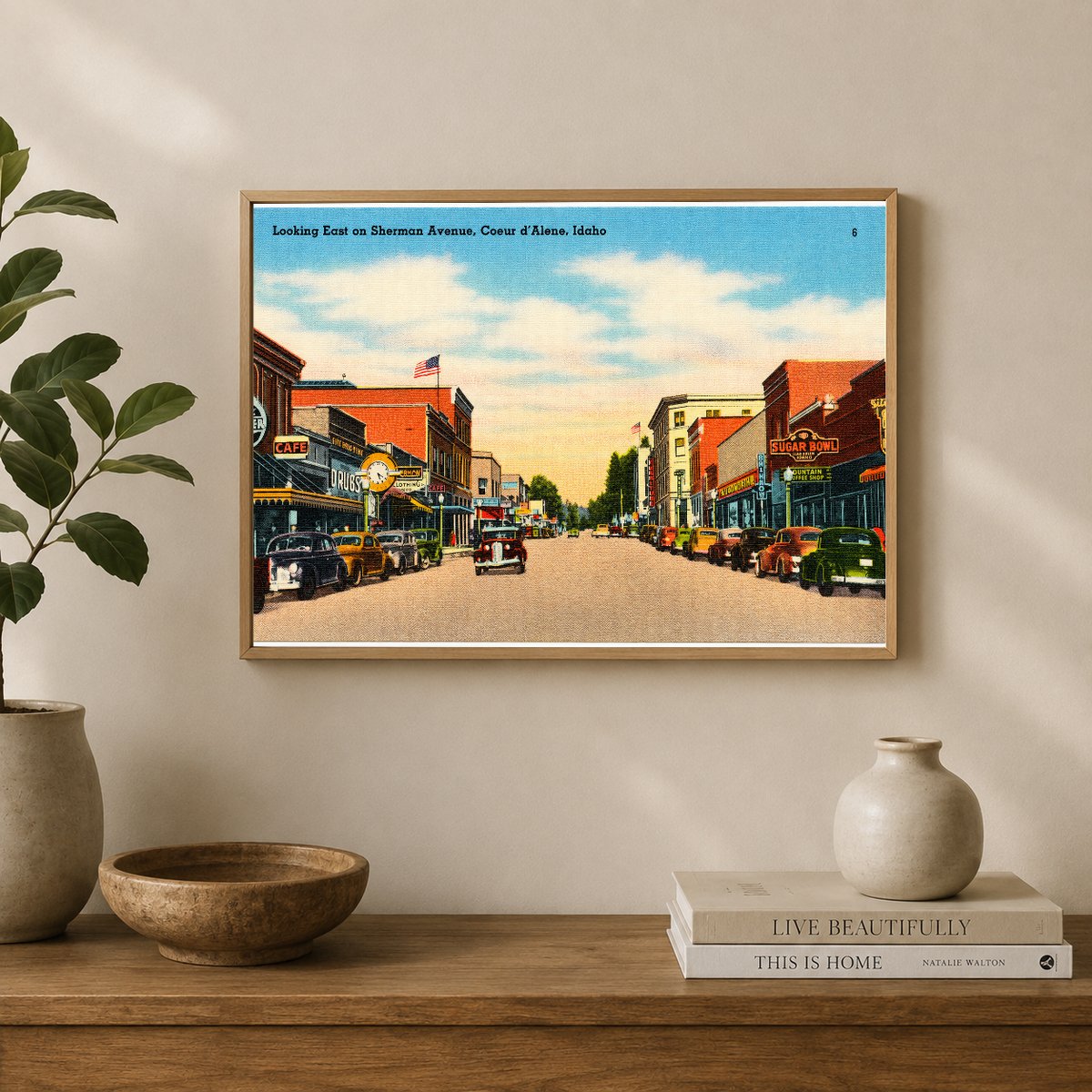 Coeur d'Alene, ID: Looking east on Sherman Avenue