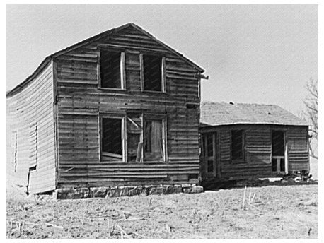 Abandoned Farmhouse in LaSalle County Illinois 1937 - Available at KNOWOL