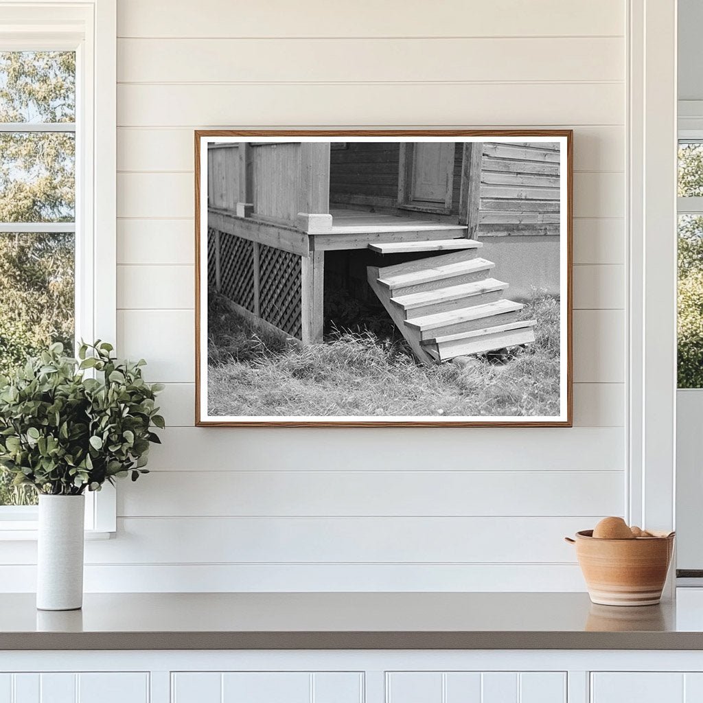 Abandoned House Steps Winton Minnesota August 1937 - Available at KNOWOL