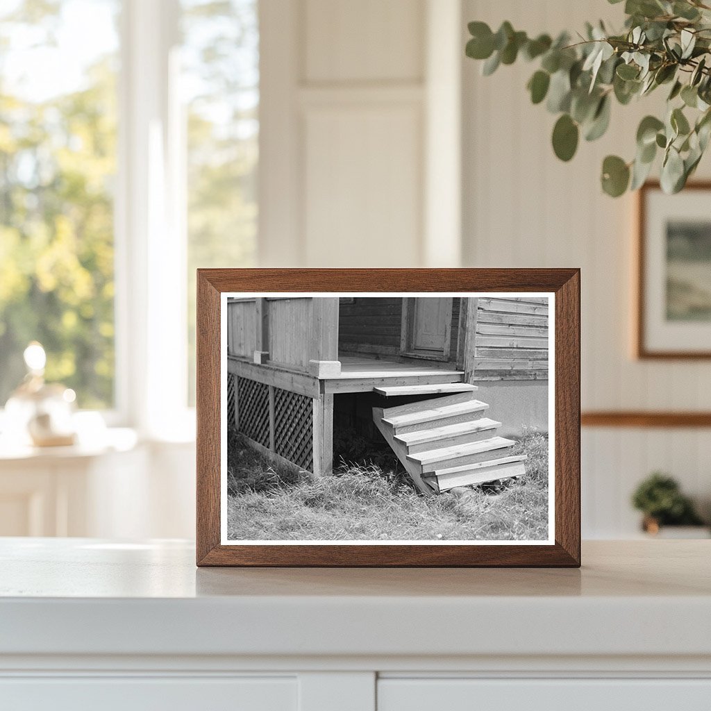 Abandoned House Steps Winton Minnesota August 1937 - Available at KNOWOL