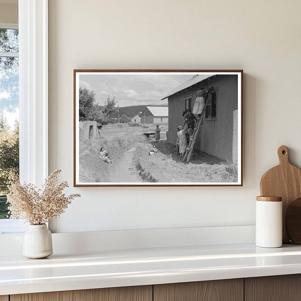 Adobe House Plastering and Washing in Chamisal 1940 - Available at KNOWOL