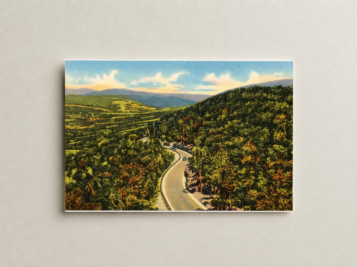 Road winding through mountains — Vintage Maryland Postcard