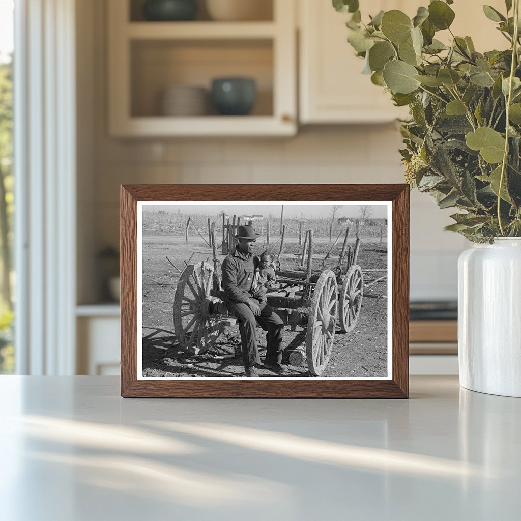 African American Sharecropper and Child Louisiana 1939 - Available at KNOWOL