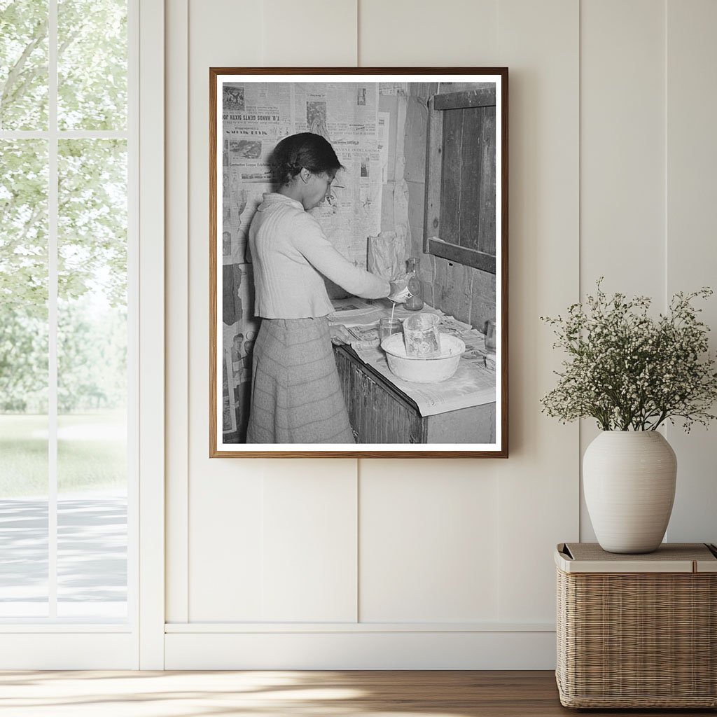 African American Woman Making Biscuits in Oklahoma 1944 - Available at KNOWOL