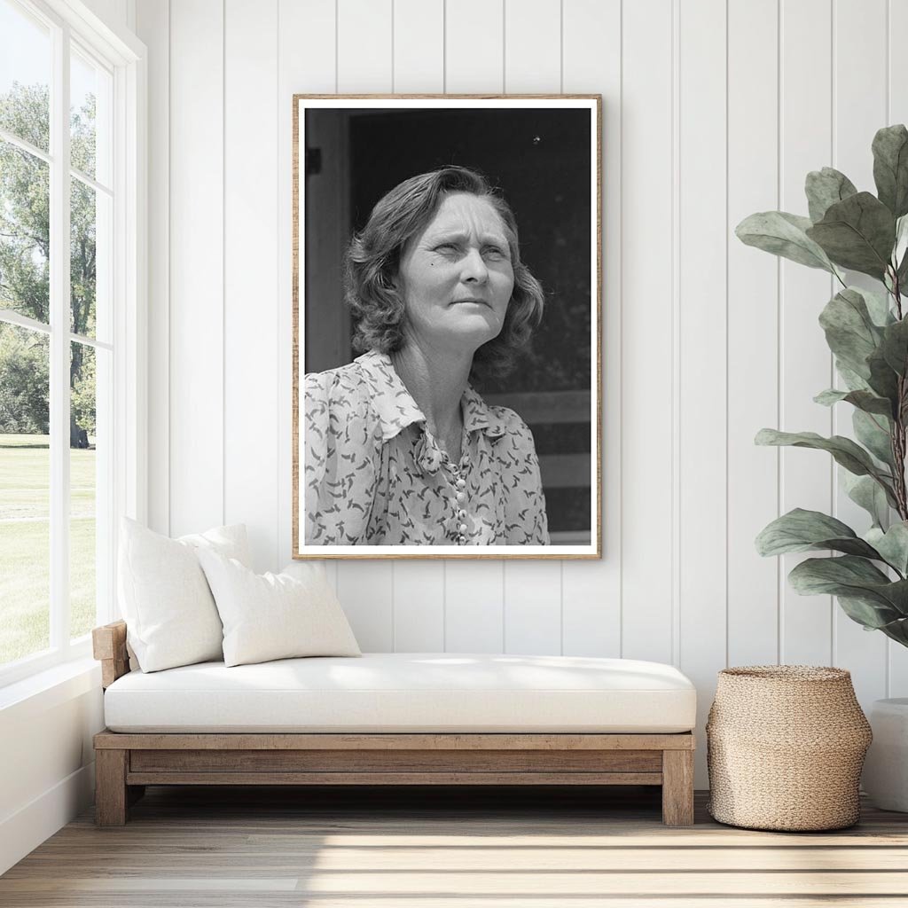 Agua Fria Migratory Labor Camp Family Life May 1940 - Available at KNOWOL