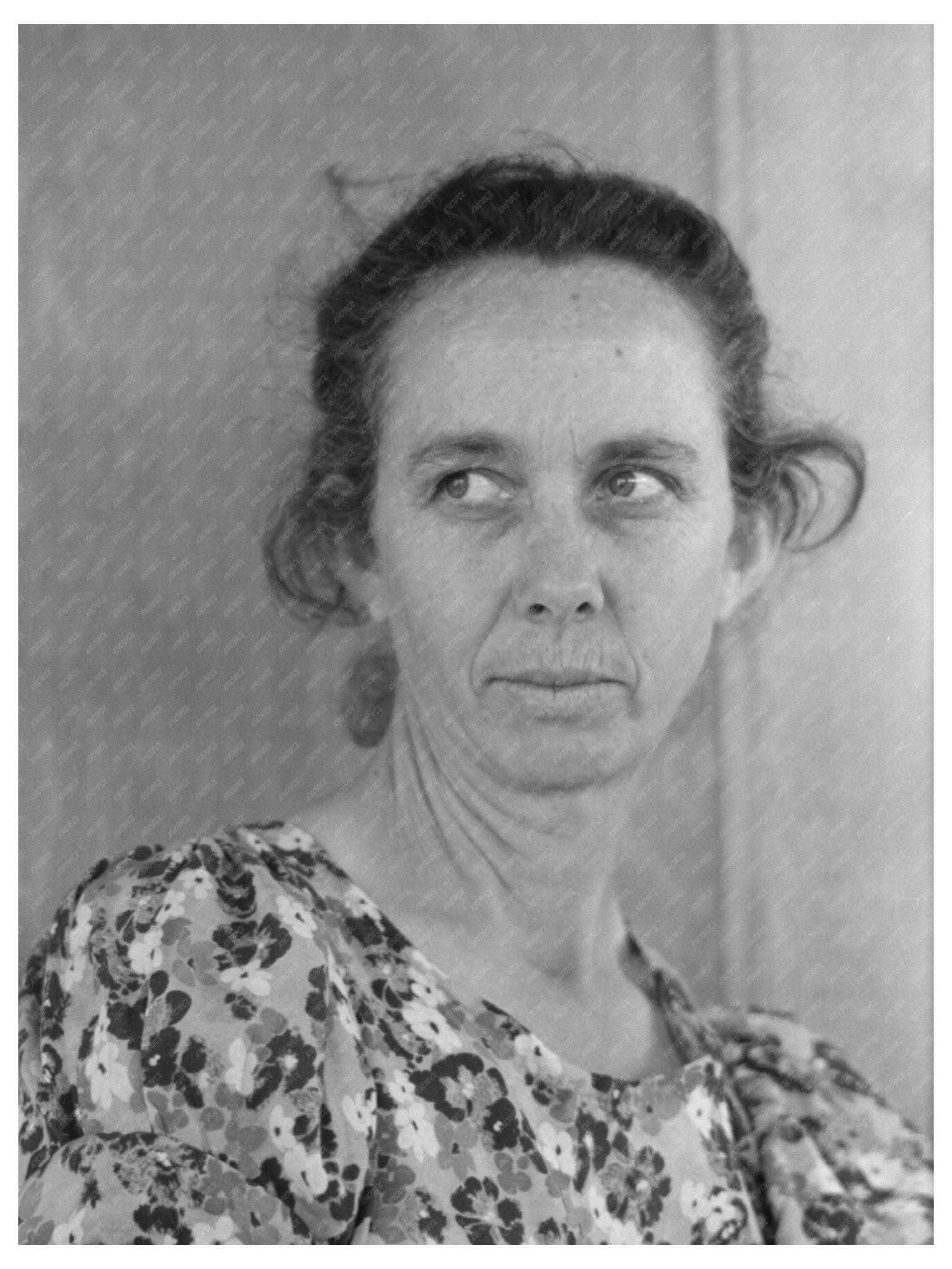 Agua Fria Migratory Labor Camp Wife May 1940 - Available at KNOWOL