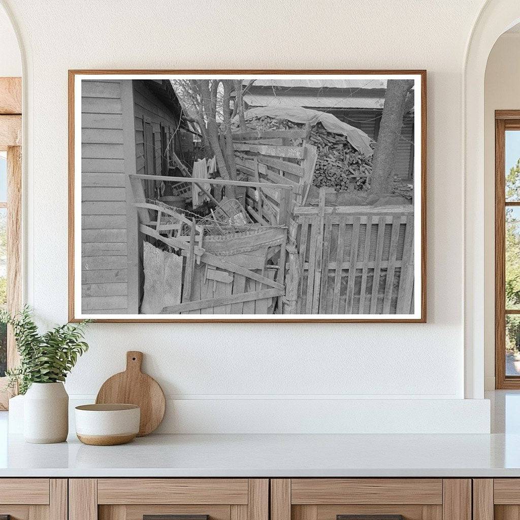 Alleyway and Corrals in San Antonio Texas 1939 - Available at KNOWOL