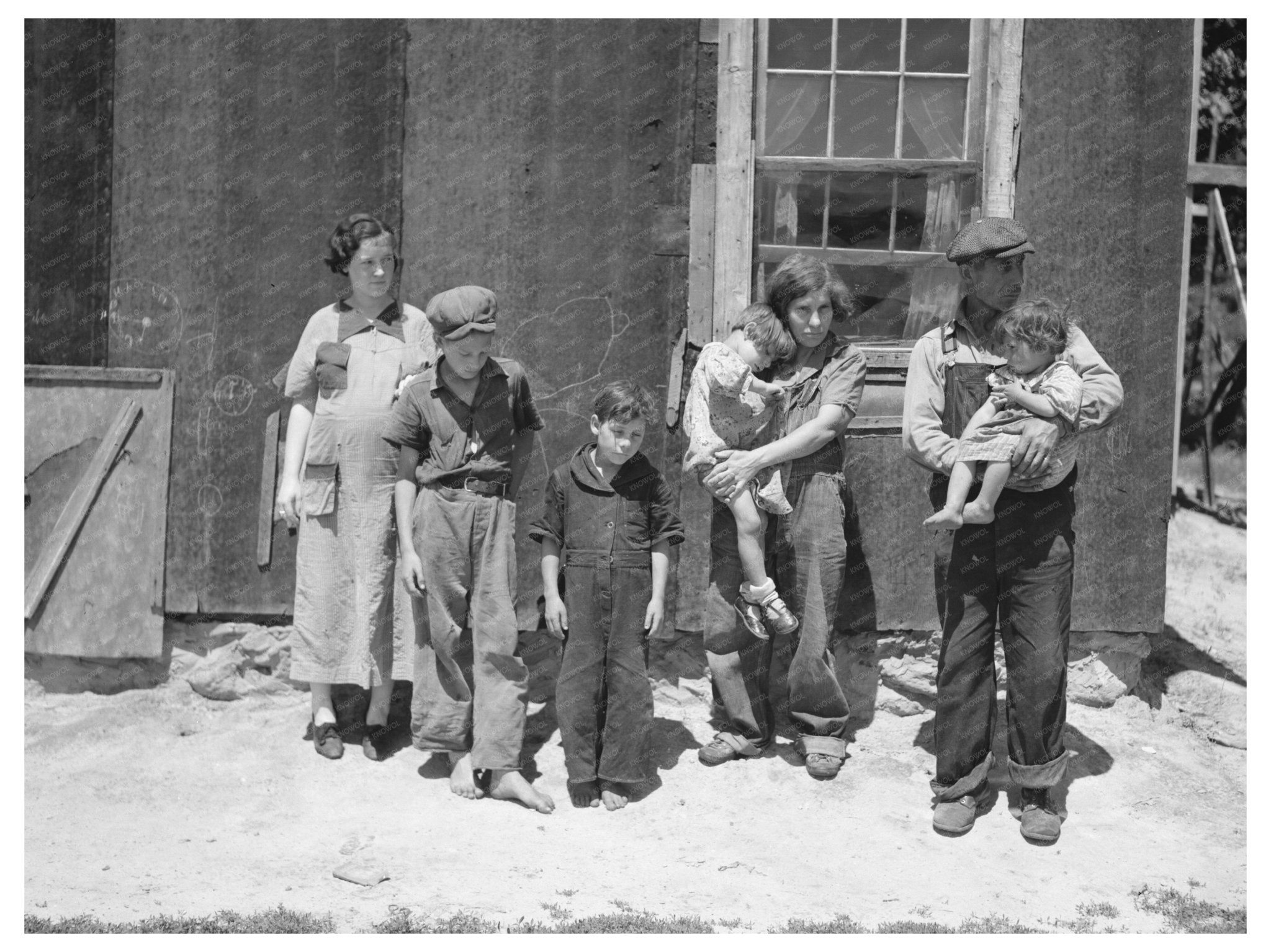 Alonzo Heath Family in Jackson County Wisconsin 1937 - Available at KNOWOL