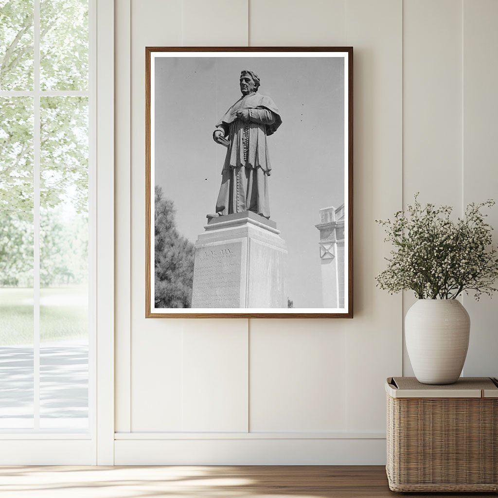 Ange Marie Jan Statue in St. Martinville Louisiana 1938 - Available at KNOWOL
