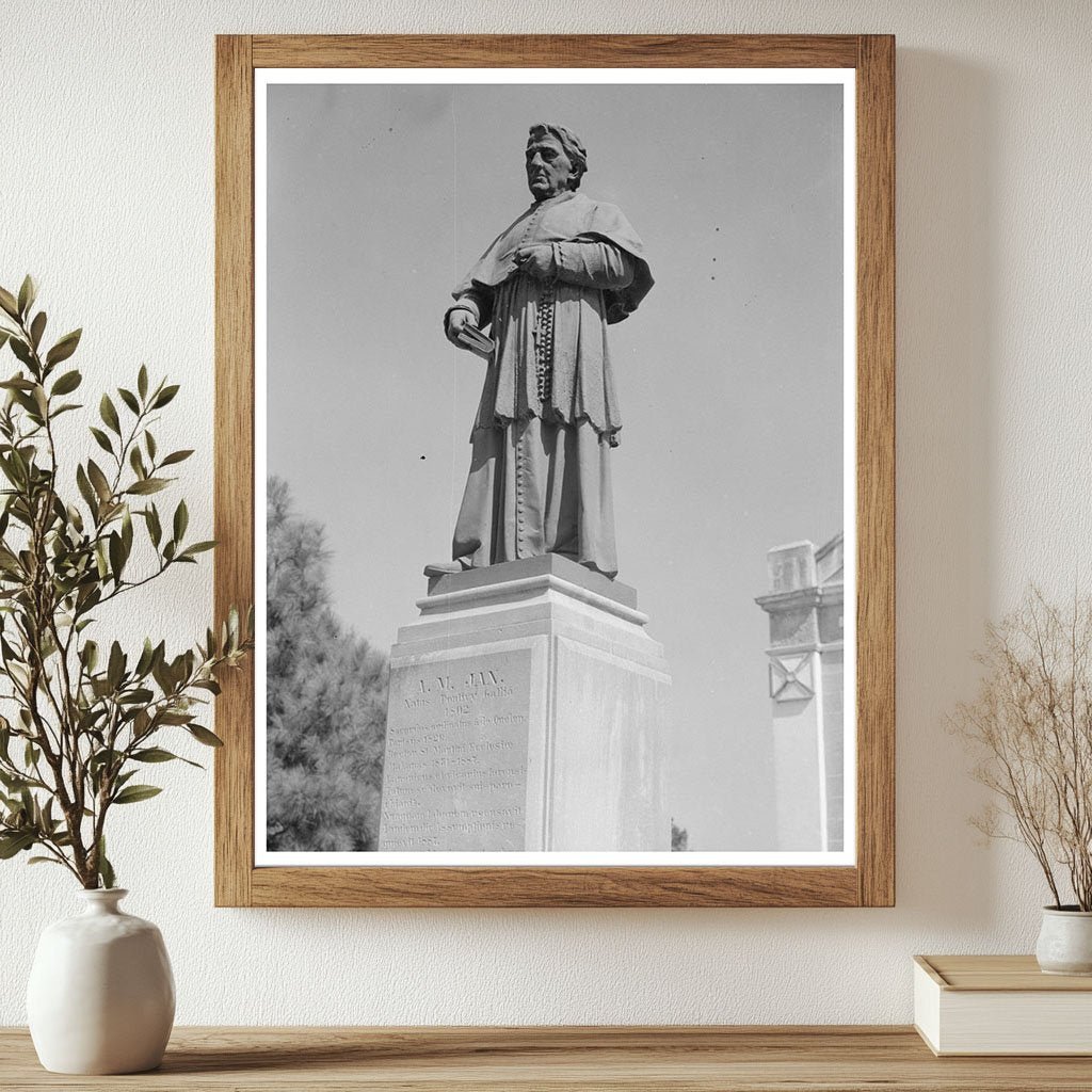 Ange Marie Jan Statue in St. Martinville Louisiana 1938 - Available at KNOWOL